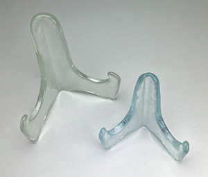 Glass Easel