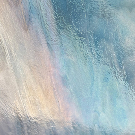 Winter Wonderland - Light Rainbow Iridescent (Clear/ Glacier Blue/ White with Light Rainbow Irid Double Rolled Fusible 90 COE) link