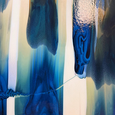 Sweater Weather (French Vanilla with Steel Blue/ Aventurine Blue Drizzle) Double Rolled Fusible 90 COE link