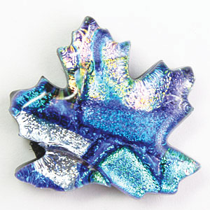 Fused Glass Maple Leaf Shape 1-1/4 x 1-1/4 in. - 96 COE link