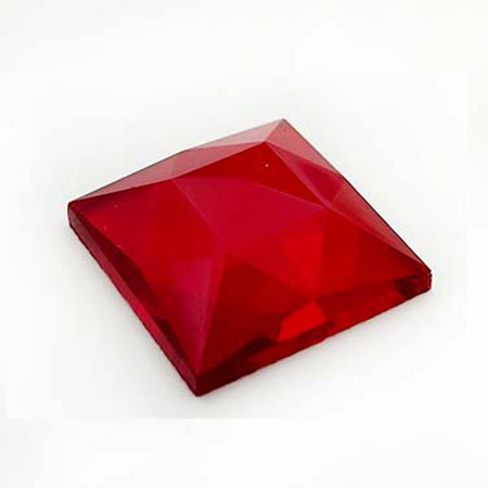Red Jewel - Square (30 mm) link
