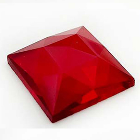 Red Jewel - Square (50 mm) link