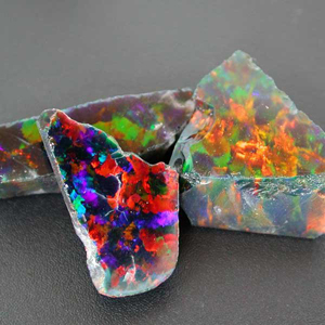 Opals - Rough - Black link