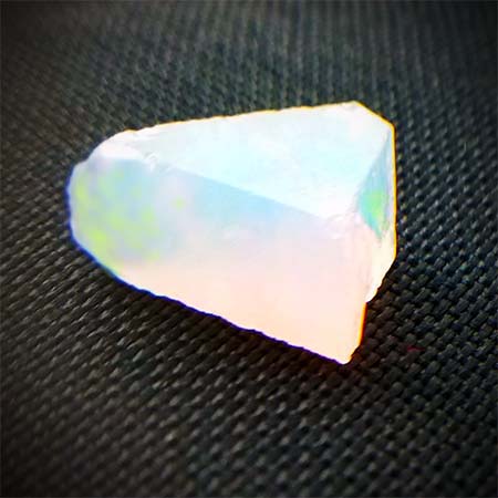 Opals - Rough - Crystal link